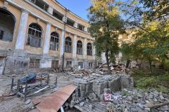 Циркульний корпус — пам'ятка архітектури національного значення на вулиці Пастера, 5/7