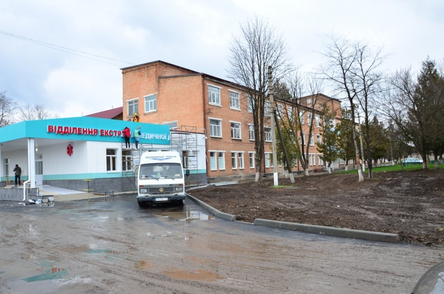 На Кіровоградщині розслідують можливе привласнення 200 тисяч на ремонтах міської лікарні