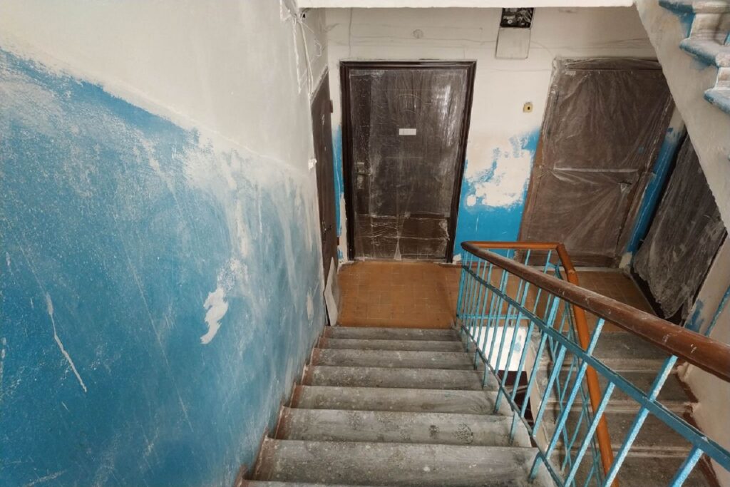 На Одещині віддали мільйон на ремонт під’їздів фірмі ексдепутата райради