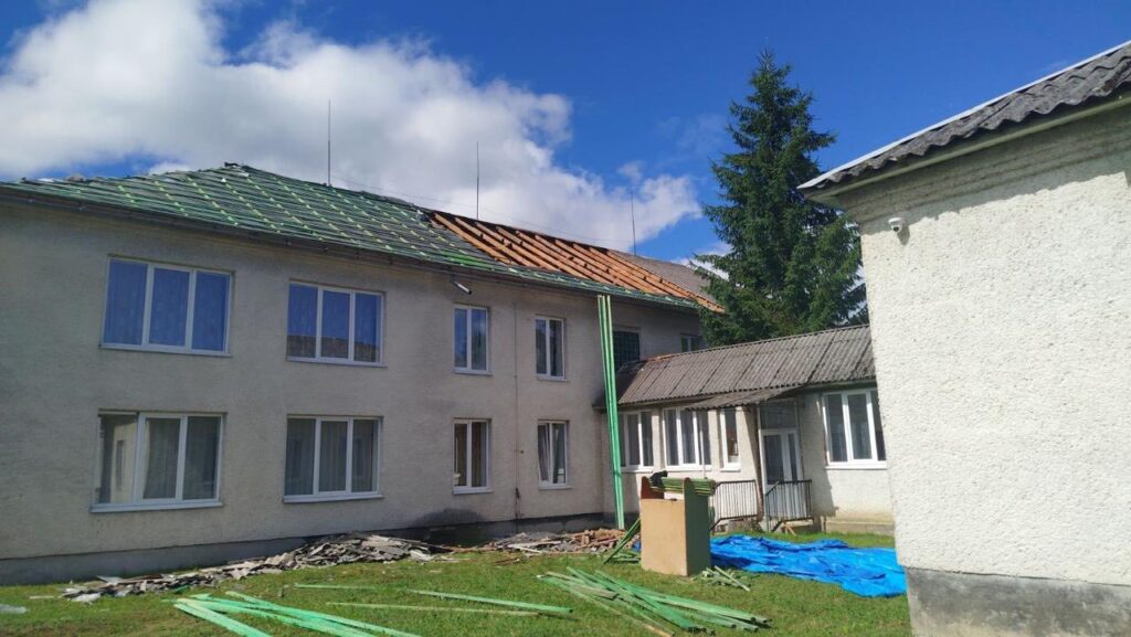 Директор фірми, якого обвинувачували у заволодінні коштами на ремонті покрівлі на Кіровоградщині, уник покарання