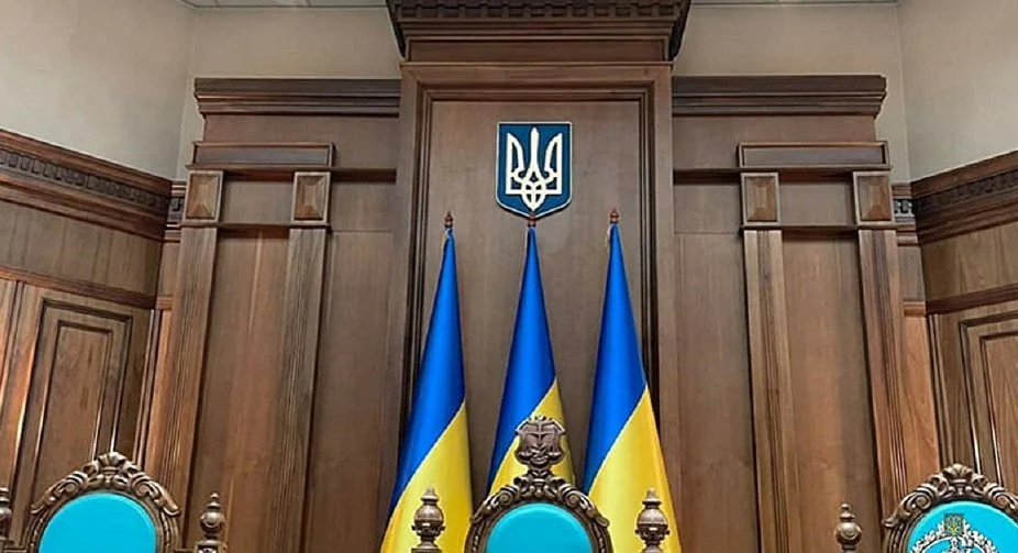 На Миколаївщині судді отримали попередження: через численні самовідводи мер уникнув покарання