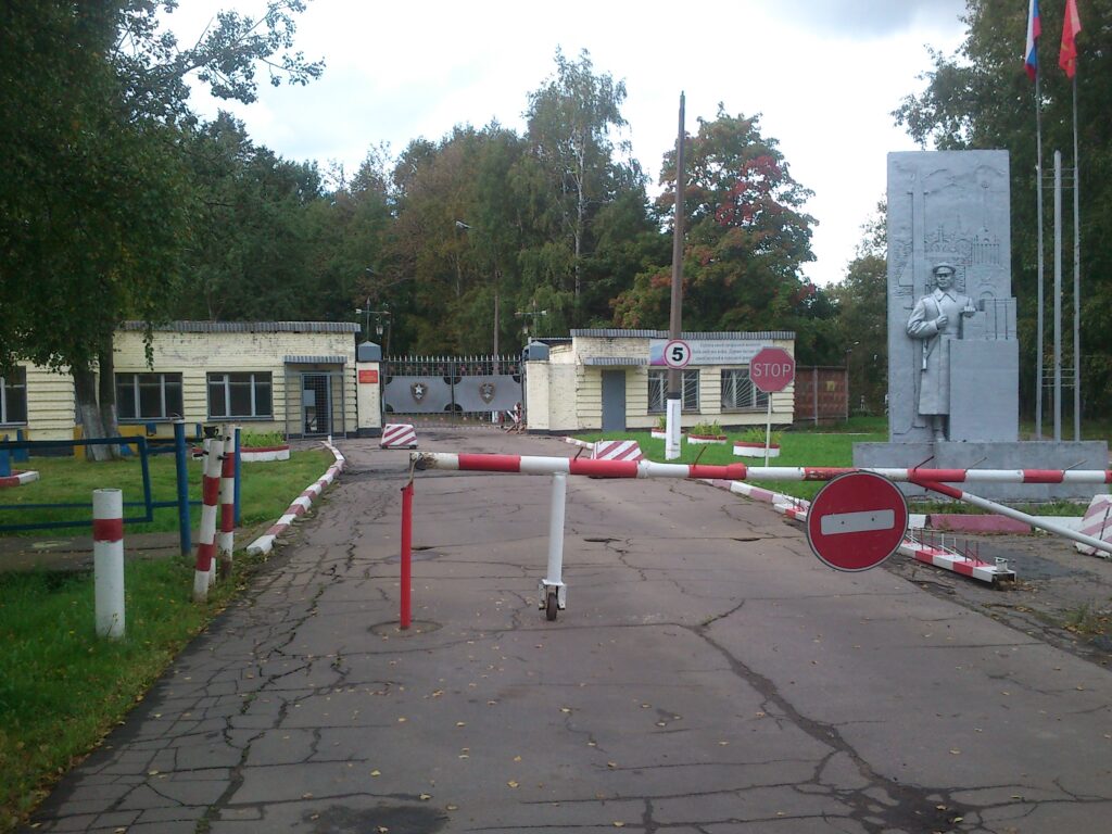 Новостворений ФОП, ймовірно обвинувачений у привласненні майна, отримав оборонні підряди в Одесі