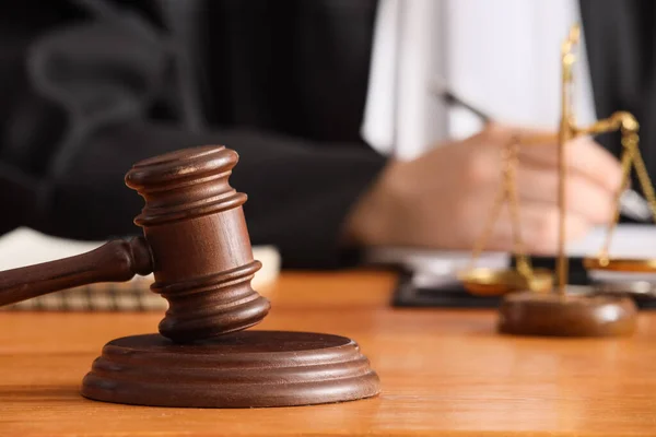 В Одесі суд оштрафував чоловіка за продаж фіктивної служби у ВМС ЗСУ